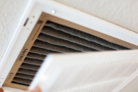 dirty hvac air filter in return vent